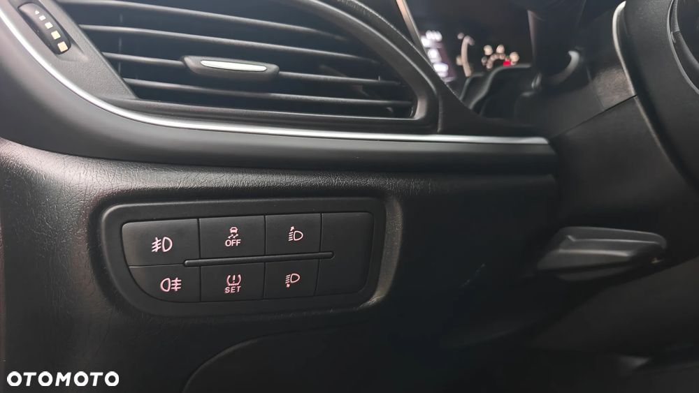 Fiat Tipo 1.4 T-Jet Mirror - 38