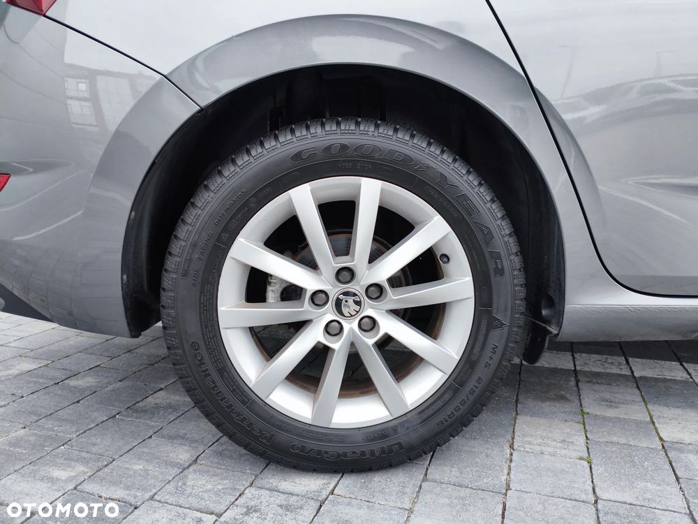 Skoda Scala 1.0 TSI Style DSG - 38