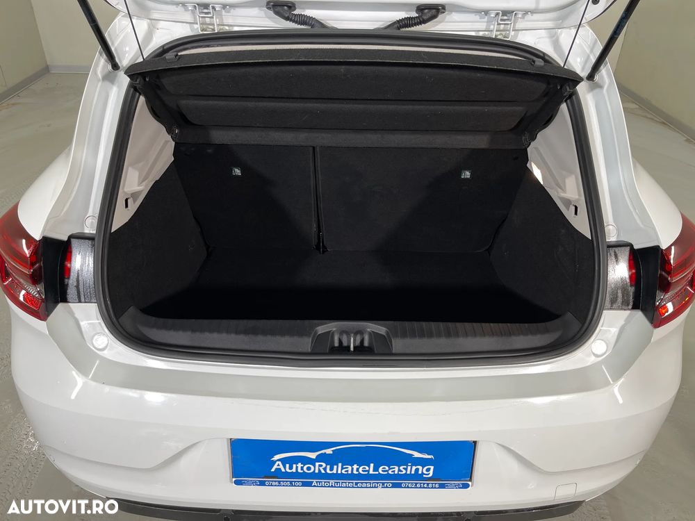 Renault Clio E-TECH 140 BUSINESS EDITION - 12