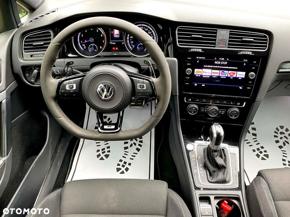 Volkswagen Golf - 7