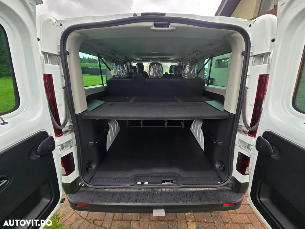 Renault Trafic - 19