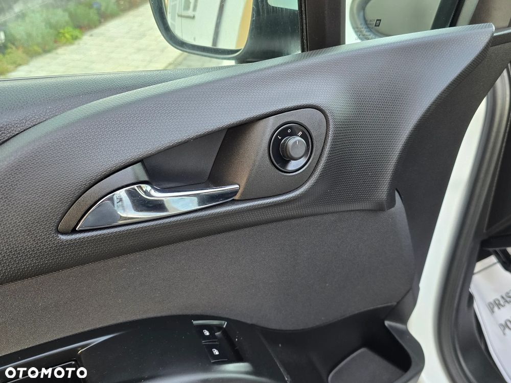 Opel Meriva 1.4 T Cosmo - 23