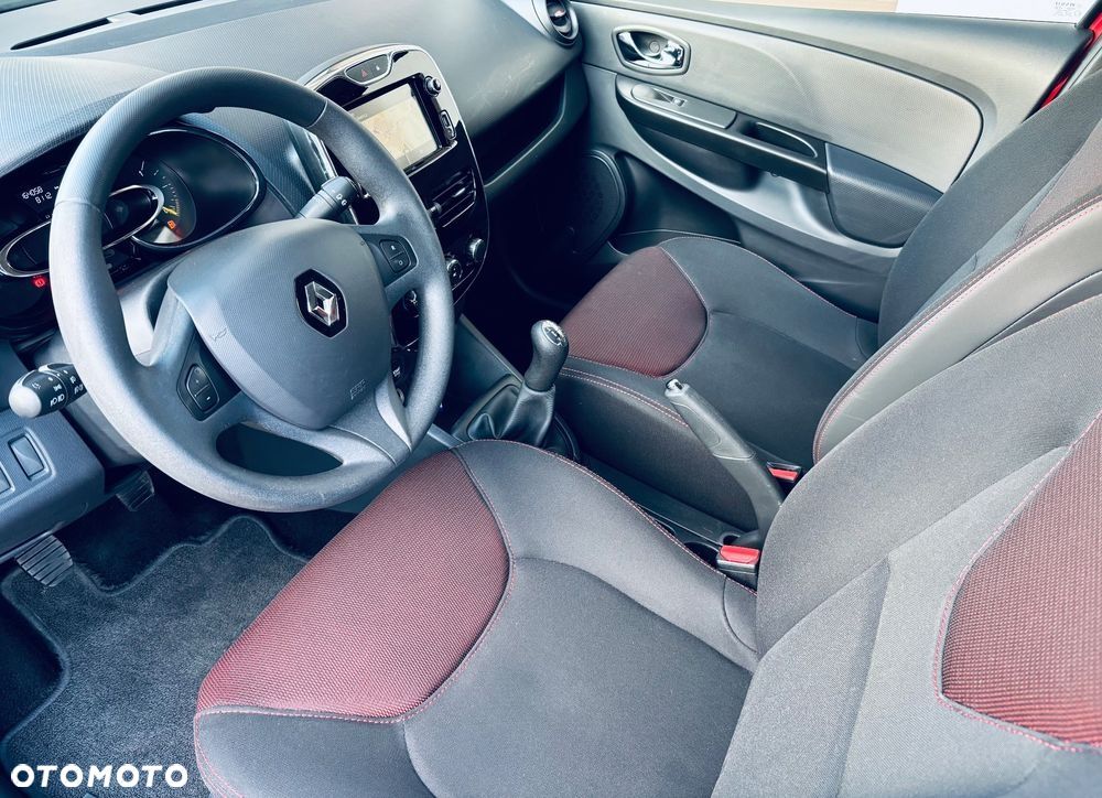 Renault Clio - 14