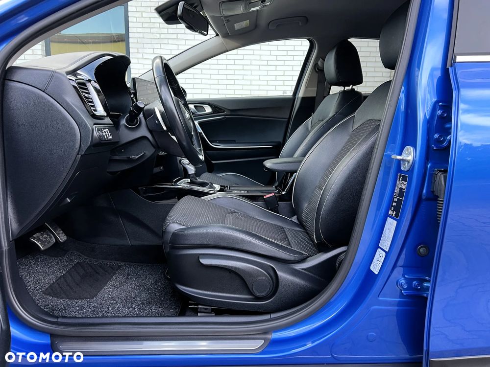 Kia XCeed 1.5 T-GDI OPF DCT7 JBL Sound Edition - 25
