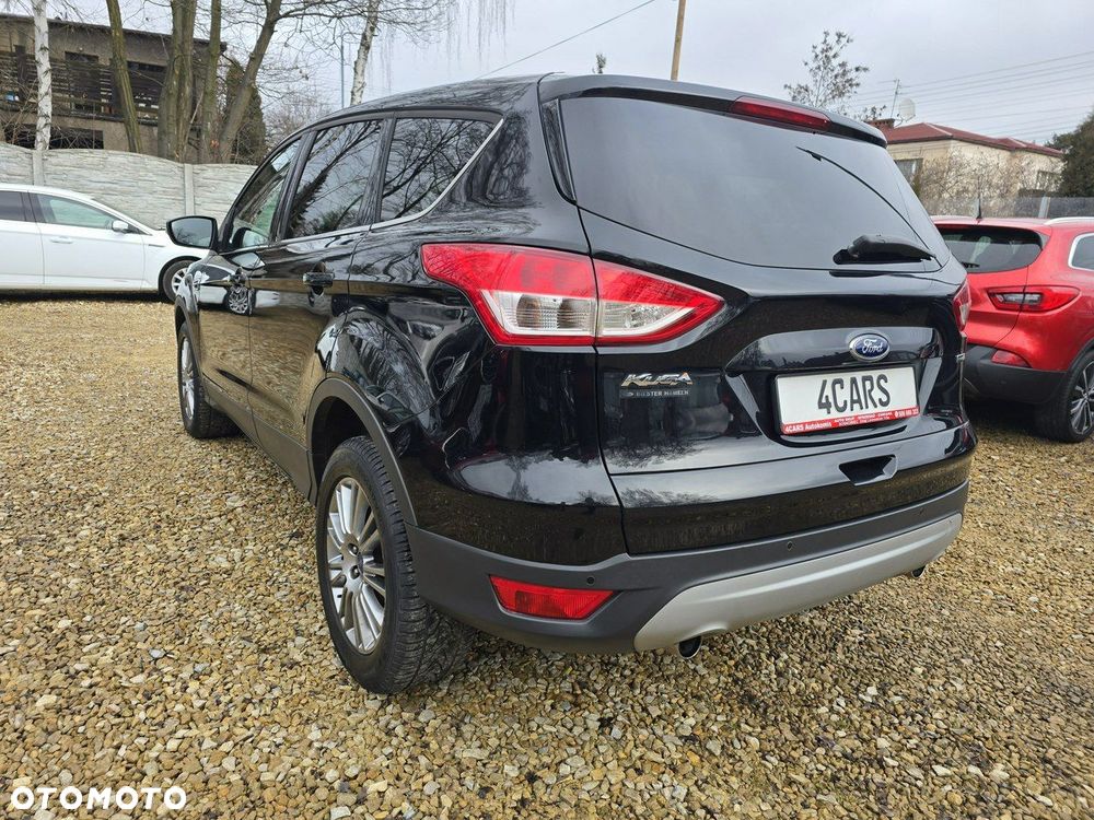 Ford Kuga 1.6 EcoBoost 2x4 Titanium - 36