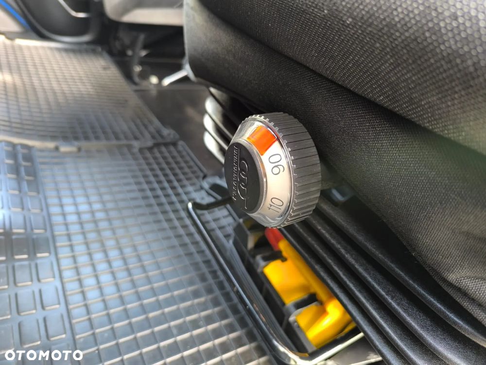 Iveco Daily 70C21 Sypialnia Tylna, WINDA 1.000kg, 15 Palet, Firana - 32