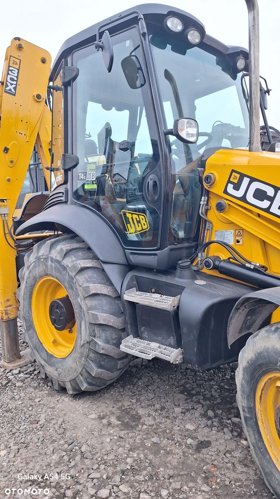 JCB 3CX - 4