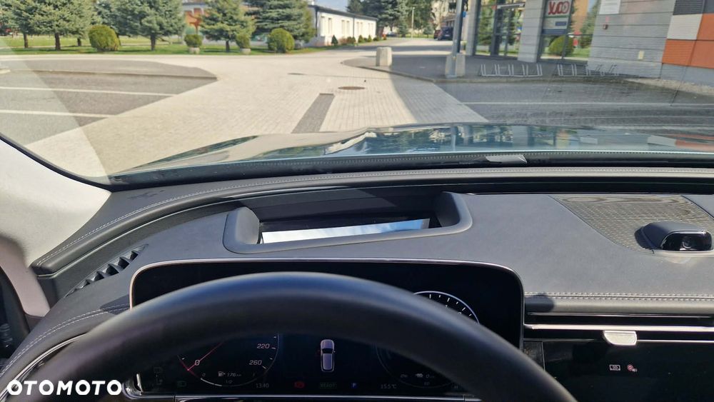 Mercedes-Benz Klasa E - 32