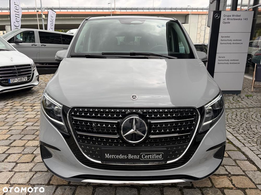 Mercedes-Benz Klasa V 250 d 4-Matic Avantgarde 9G-Tronic (długi) - 2