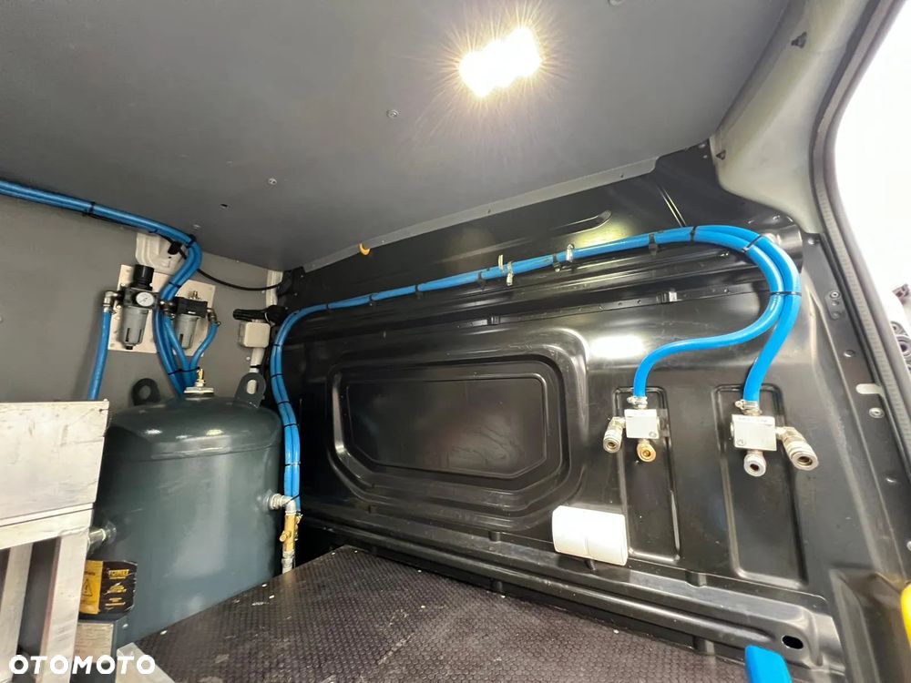 Volkswagen CRAFTER MAXI EXTRA LONG L5H2 POGOTOWIE TECHNICZNE SERWISOWY NARZĘDZIOWY NARZĘDZIÓWKA SERWIS MOBILNY MOBILCAR - 11