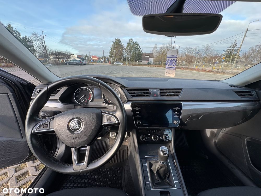 Skoda Superb 1.5 TSI ACT Ambition - 20