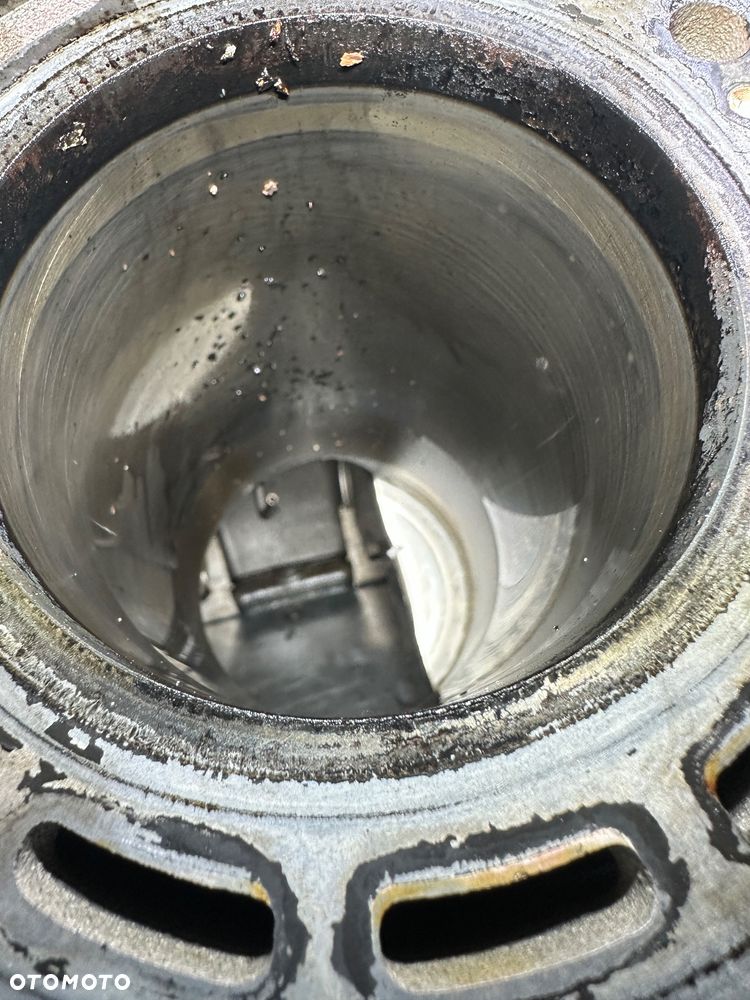 MERCEDES  cdi om 642 blok  silnika 280 320 350 cdi - 9