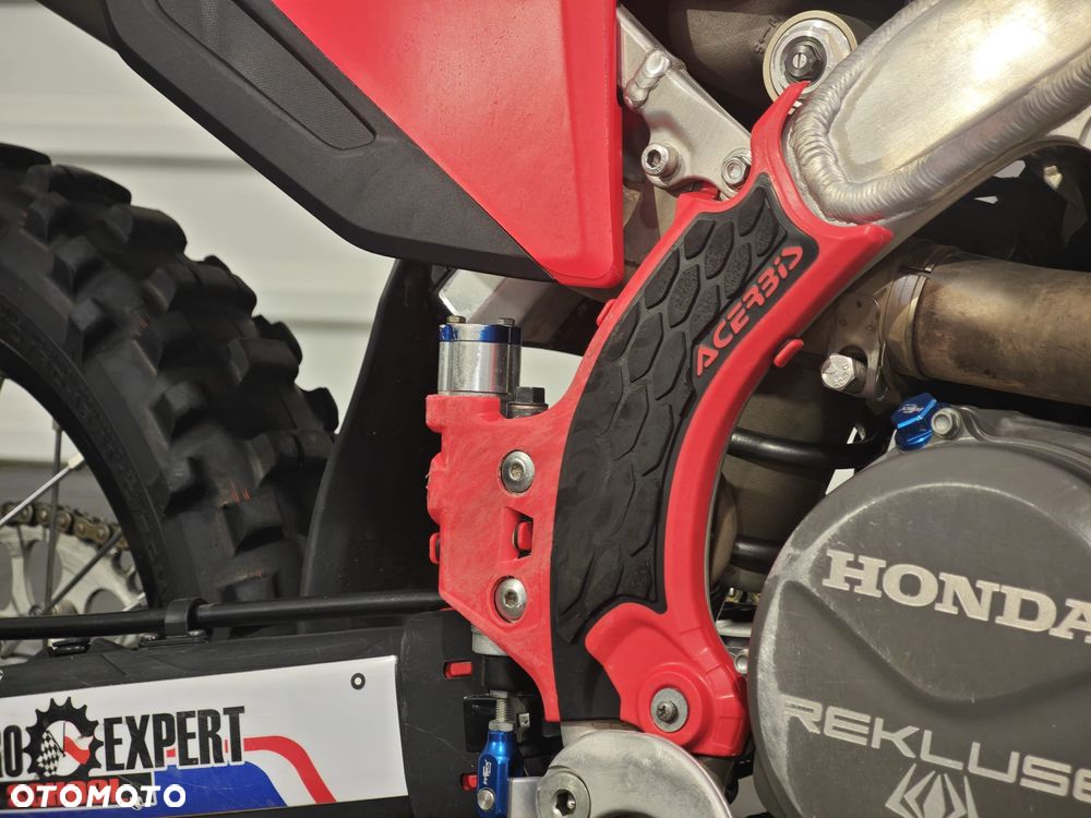 Honda CRF - 22