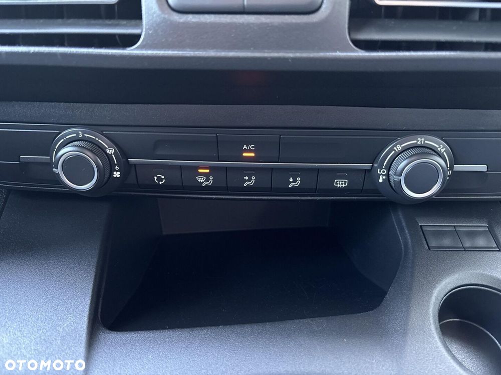 Toyota Proace City Verso 1.5 D-4D Business - 23