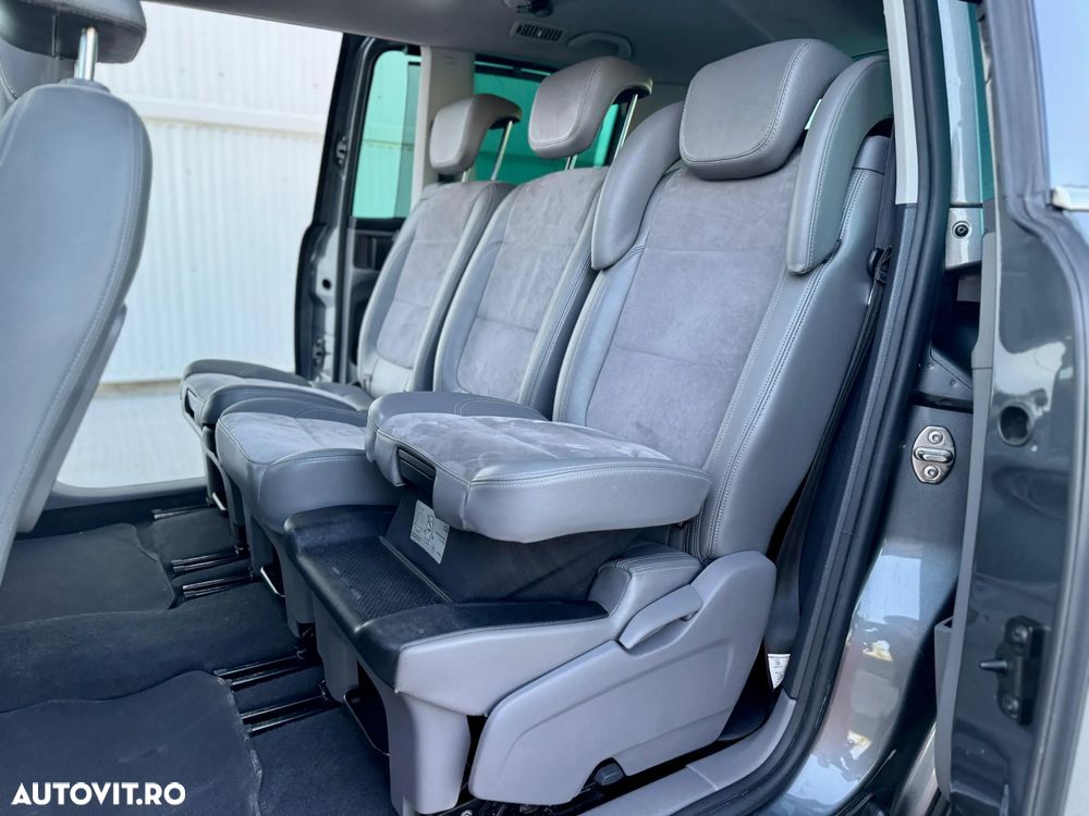 Volkswagen Sharan 2.0 TDI DSG Blue Motion Highline - 18