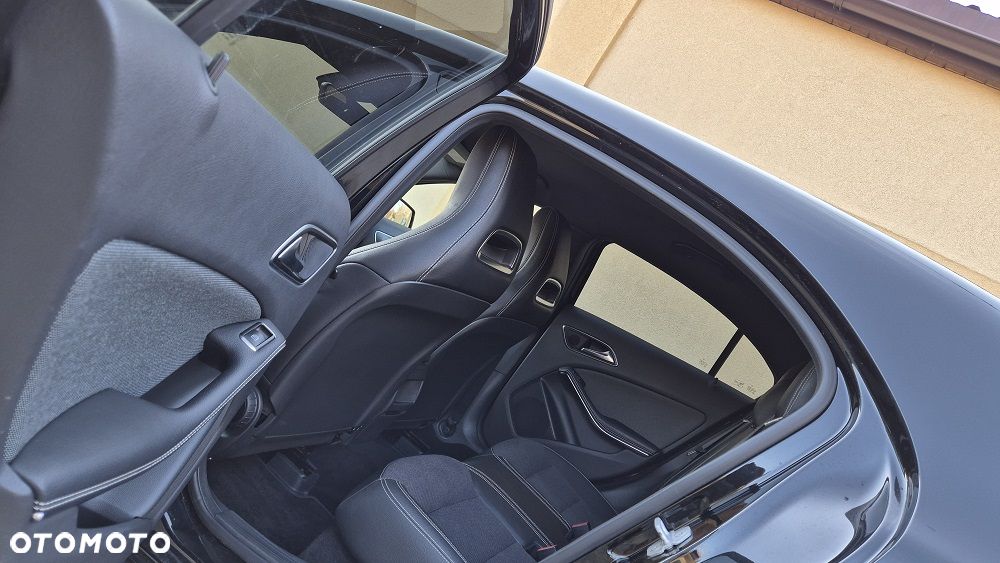 Mercedes-Benz Klasa A 180 (BlueEFFICIENCY) Urban - 8