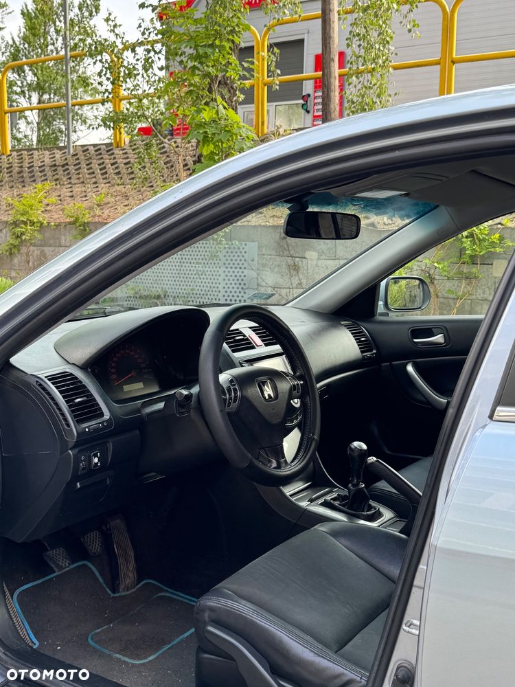 Honda Accord 2.0 i Sport - 6