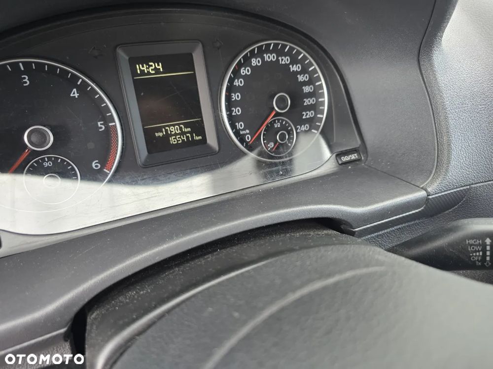 Volkswagen Caddy Trendline DSG - 23
