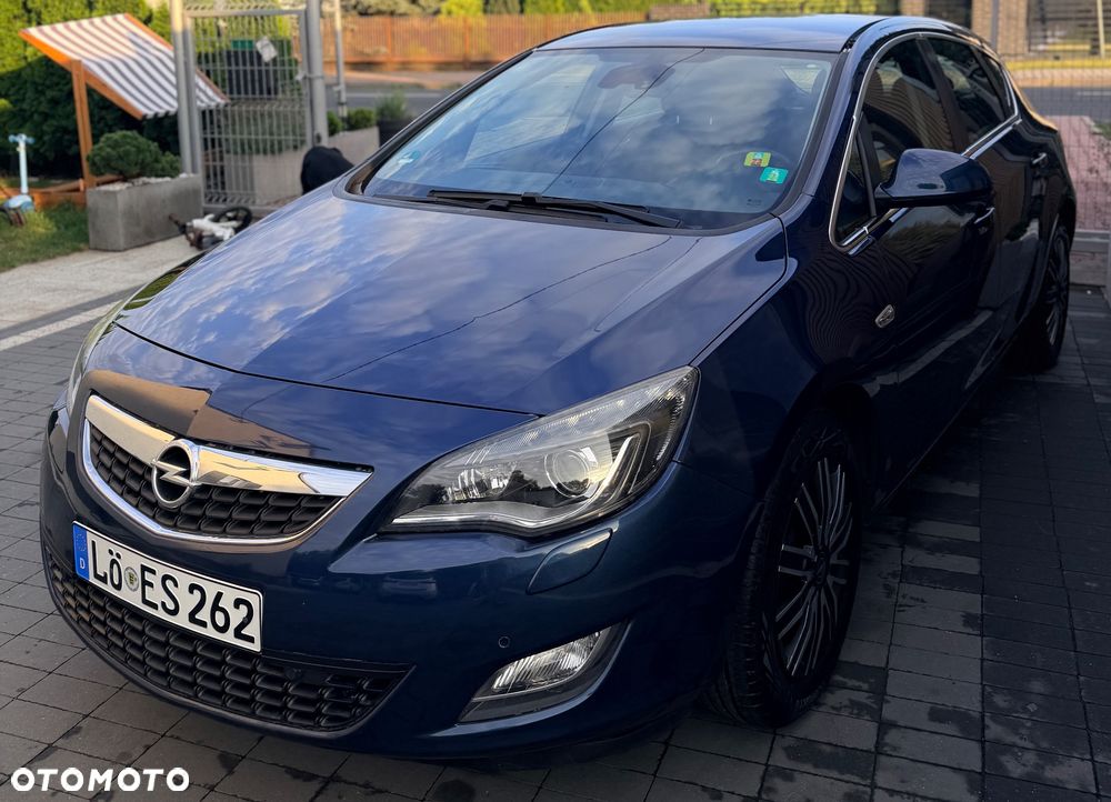 Opel Astra 1.4 Turbo ecoFLEX Start/Stop Exklusiv - 2