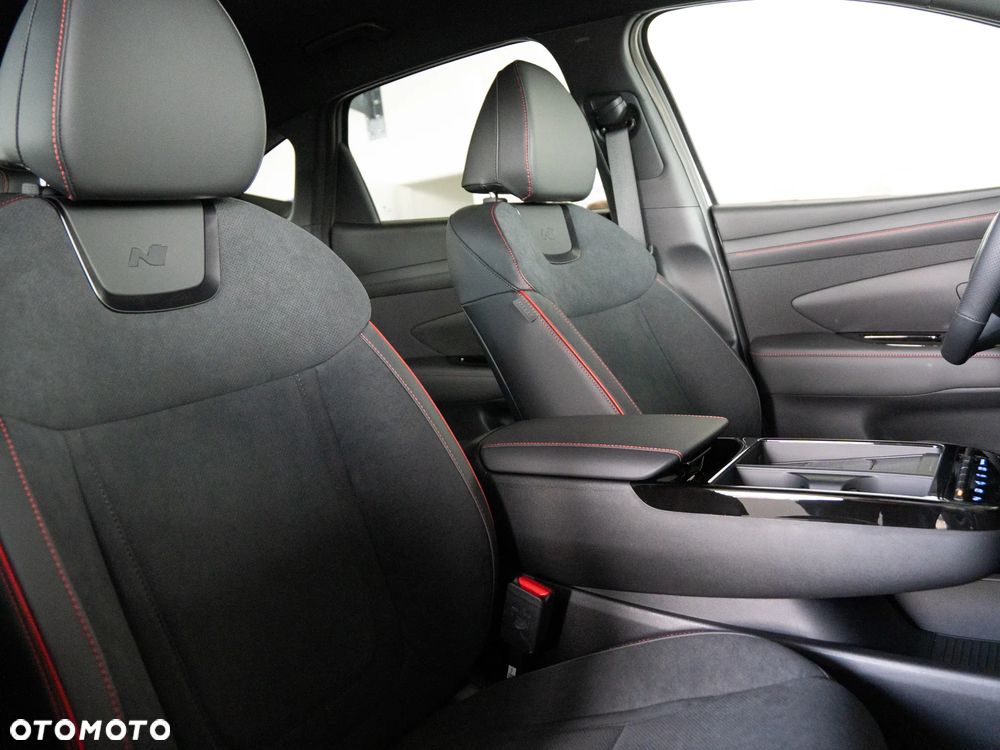 Hyundai Tucson 1.6 T-GDi N-Line 2WD DCT - 28