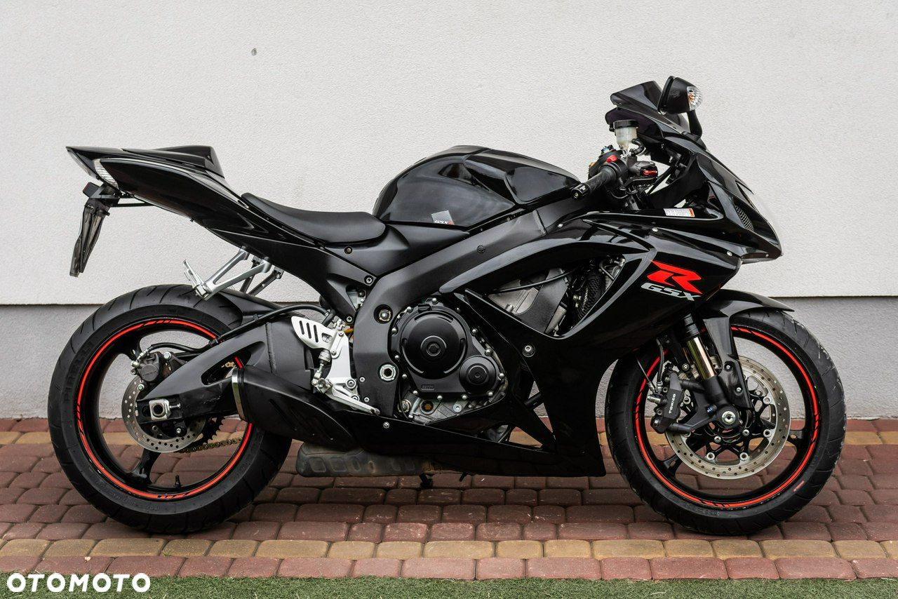 Suzuki GSX-R - 2