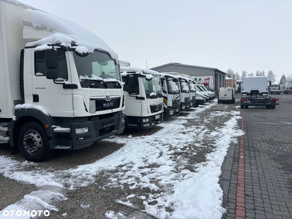 Mercedes-Benz ATEGO 1318,1218,1221,1523,1518,1223 CHLODNIA HAKOWKA - 12