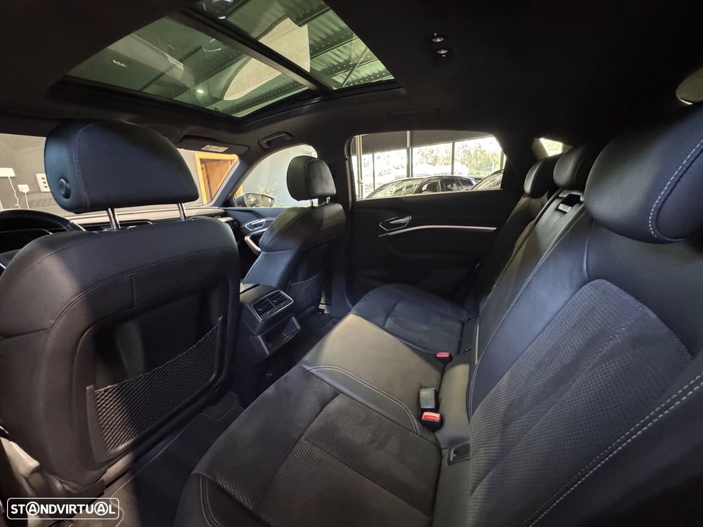 Audi e-tron Sportback 55 quattro S line - 22