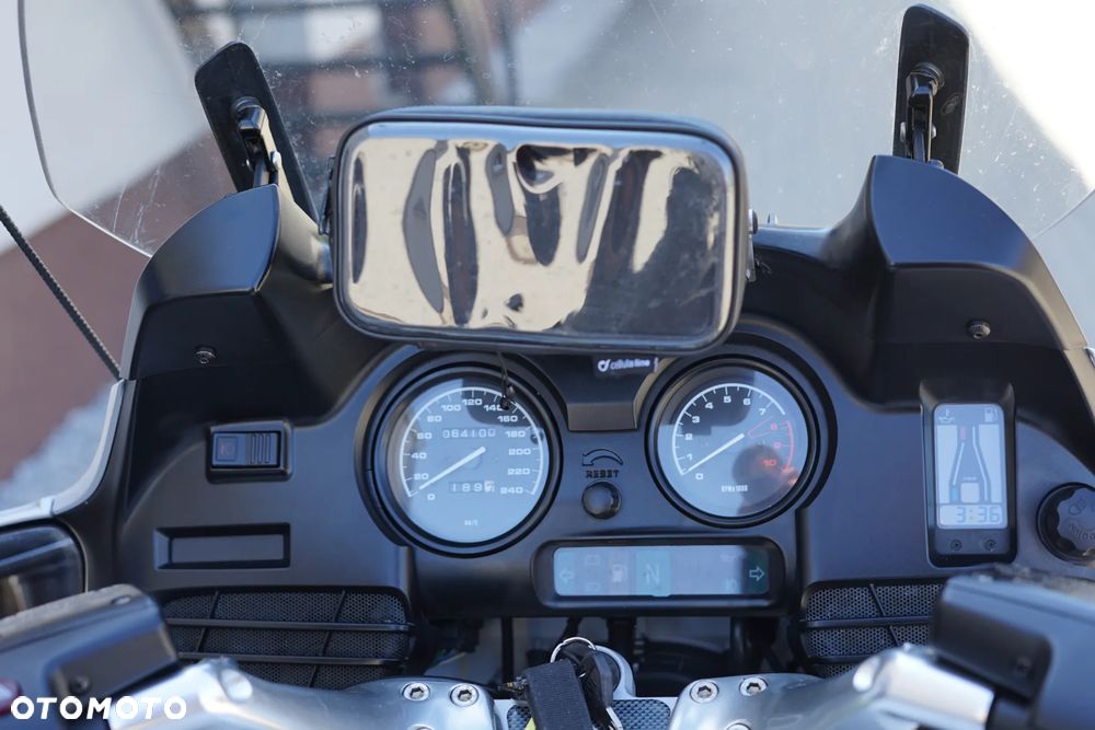 BMW R - 19