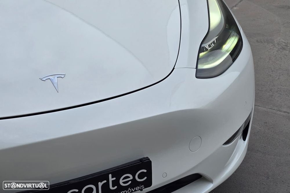 Tesla Model Y Long Range Tração Integral - 30