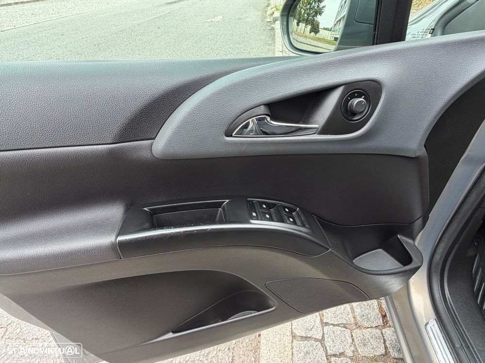 Opel Meriva 1.3 CDTI Cosmo - 14