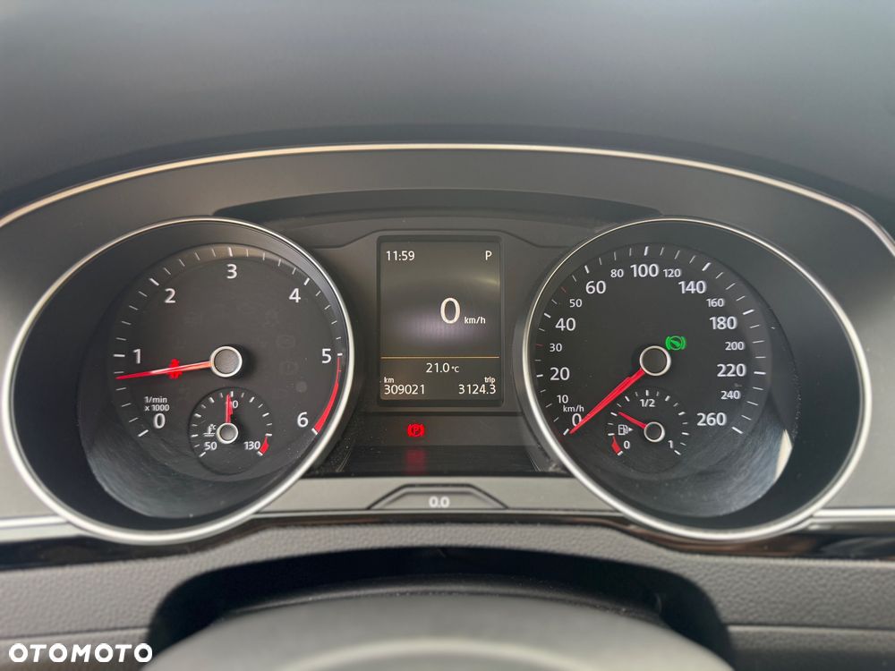 Volkswagen Passat 2.0 TDI SCR Highline DSG - 7