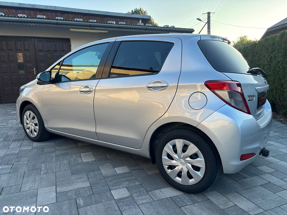 Toyota Yaris - 7