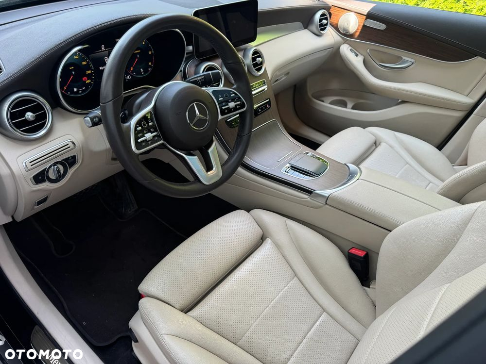 Mercedes-Benz GLC 200 d 4-Matic Business Edition - 17
