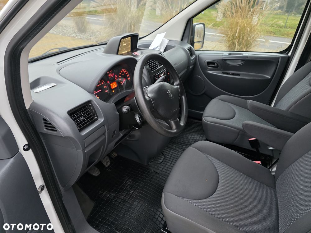 Peugeot Expert - 18