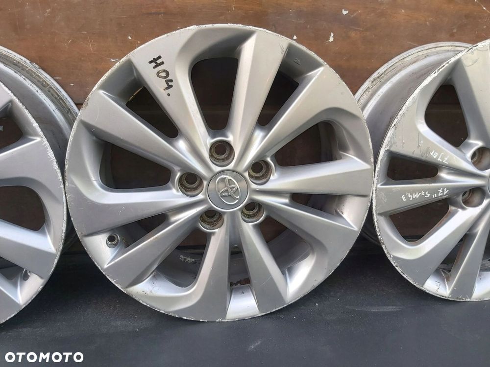 Toyota Auris Corolla E16 E18 Avensis T27 Alufelgi felgi 17 5x114,3 7J et50 - 5