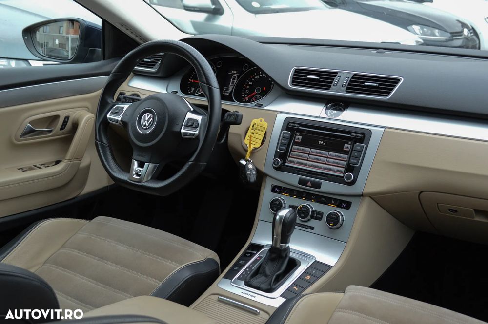 Volkswagen Passat CC 2.0 TDI 4Motion BlueMotion Technology DSG - 4