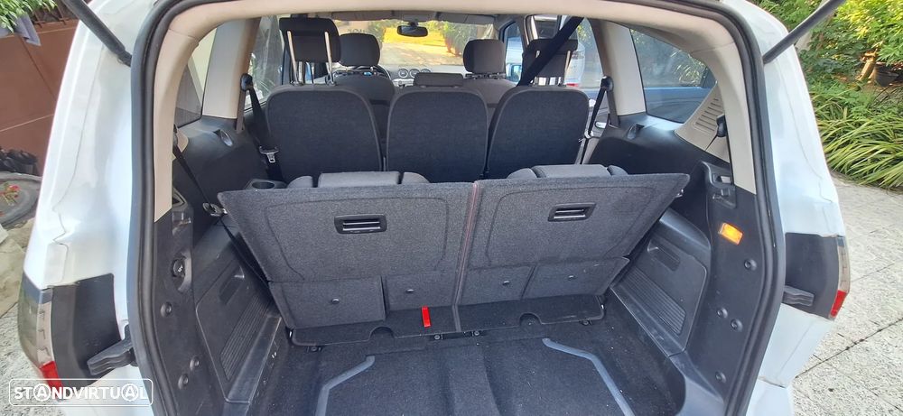 Ford S-Max 1.8 TDCi Trend 7L - 11