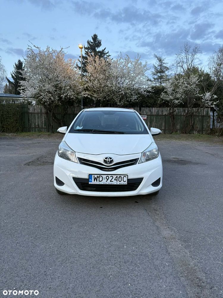 Toyota Yaris 1.4 D-4D Active - 13