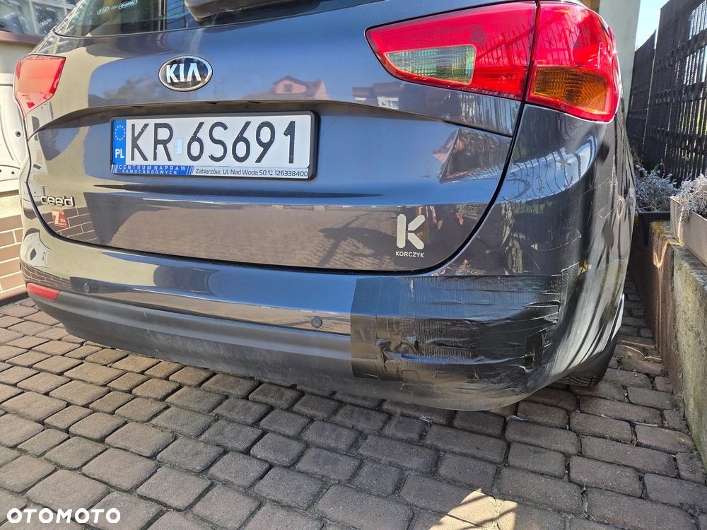Kia Ceed 1.6 GDI M - 12