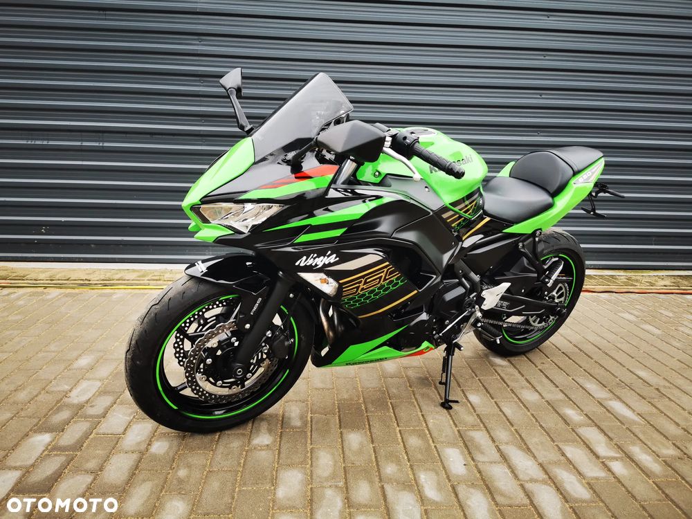 Kawasaki Ninja - 1