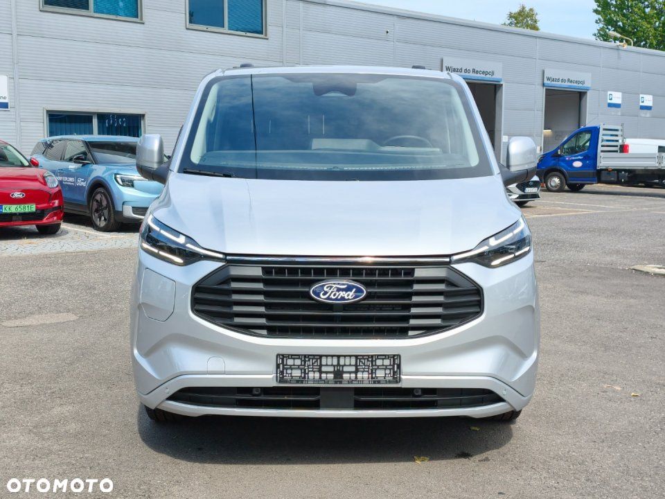 Ford Transit Custom - 10