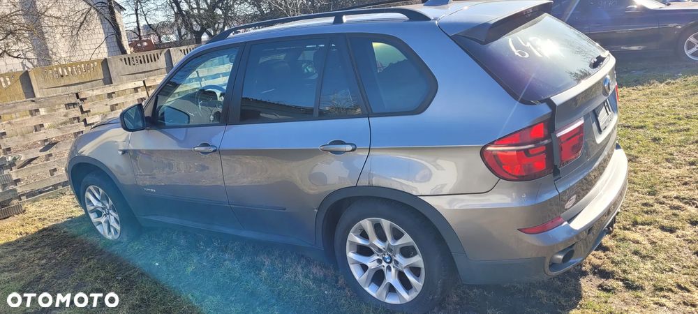 BMW X5 xDrive35i - 5