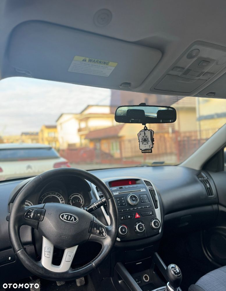 Kia Ceed 1.6 Comfort - 8