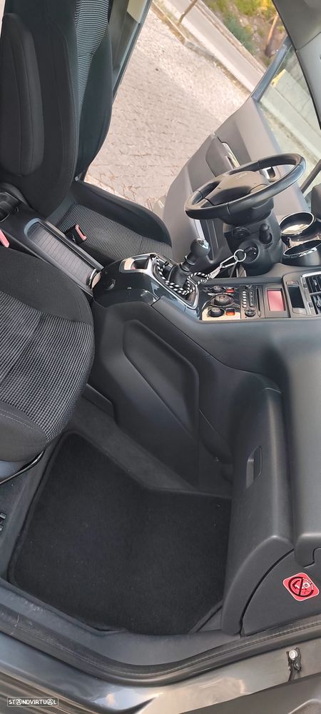 Peugeot 5008 1.6 HDi Executive - 9