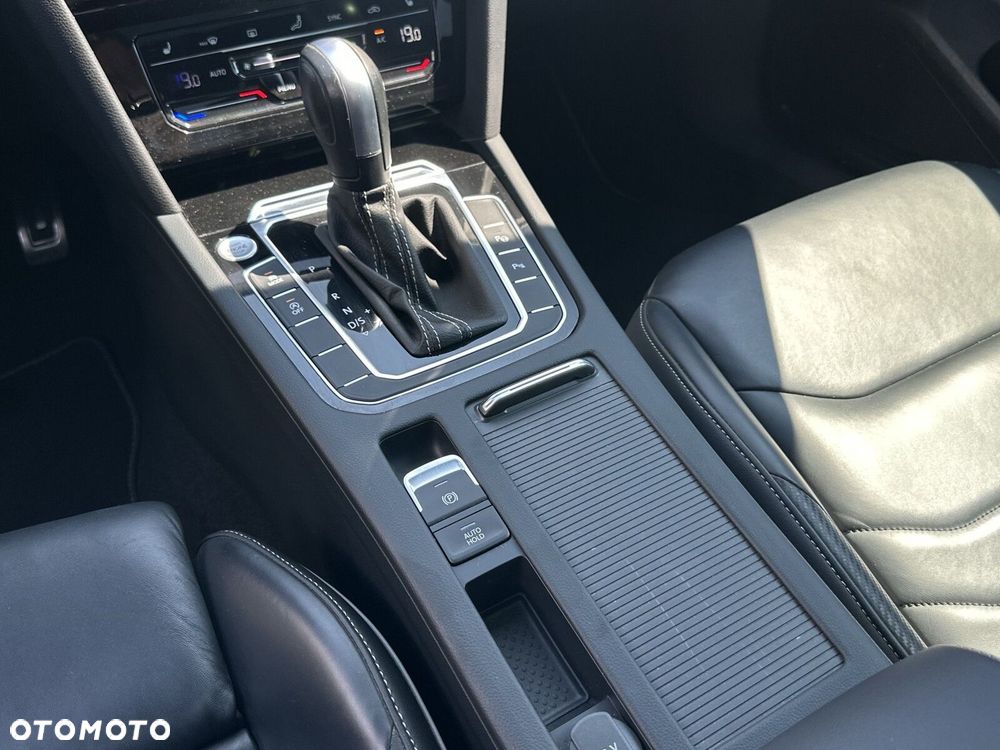 Volkswagen Arteon 2.0 TDI 4Motion R-Line DSG - 27