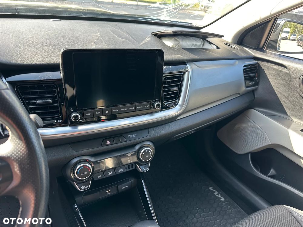 Kia Stonic - 15
