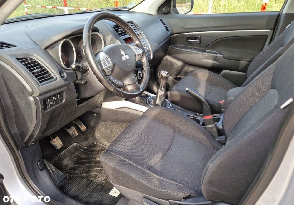 Mitsubishi ASX - 18