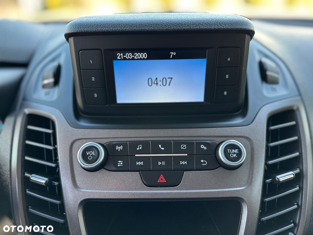 Ford Transit Connect - 20