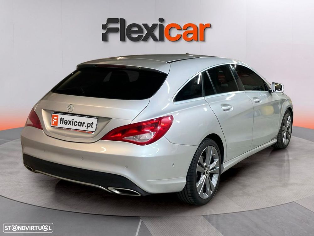 Mercedes-Benz CLA 180 d Shooting Brake Urban - 4