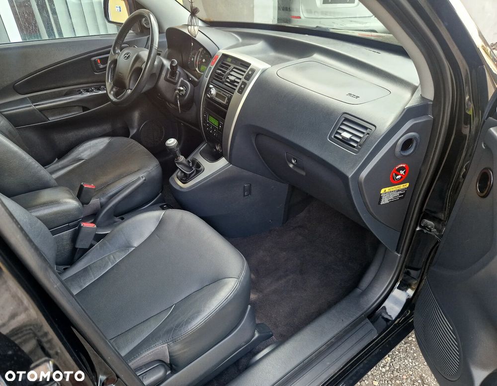 Hyundai Tucson - 16